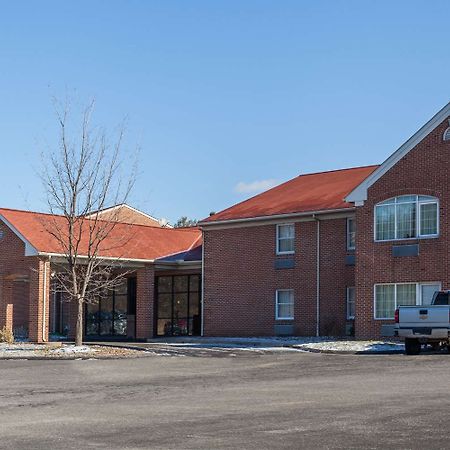Days Inn & Suites By Wyndham Lancaster Amish Country Mountville Dış mekan fotoğraf