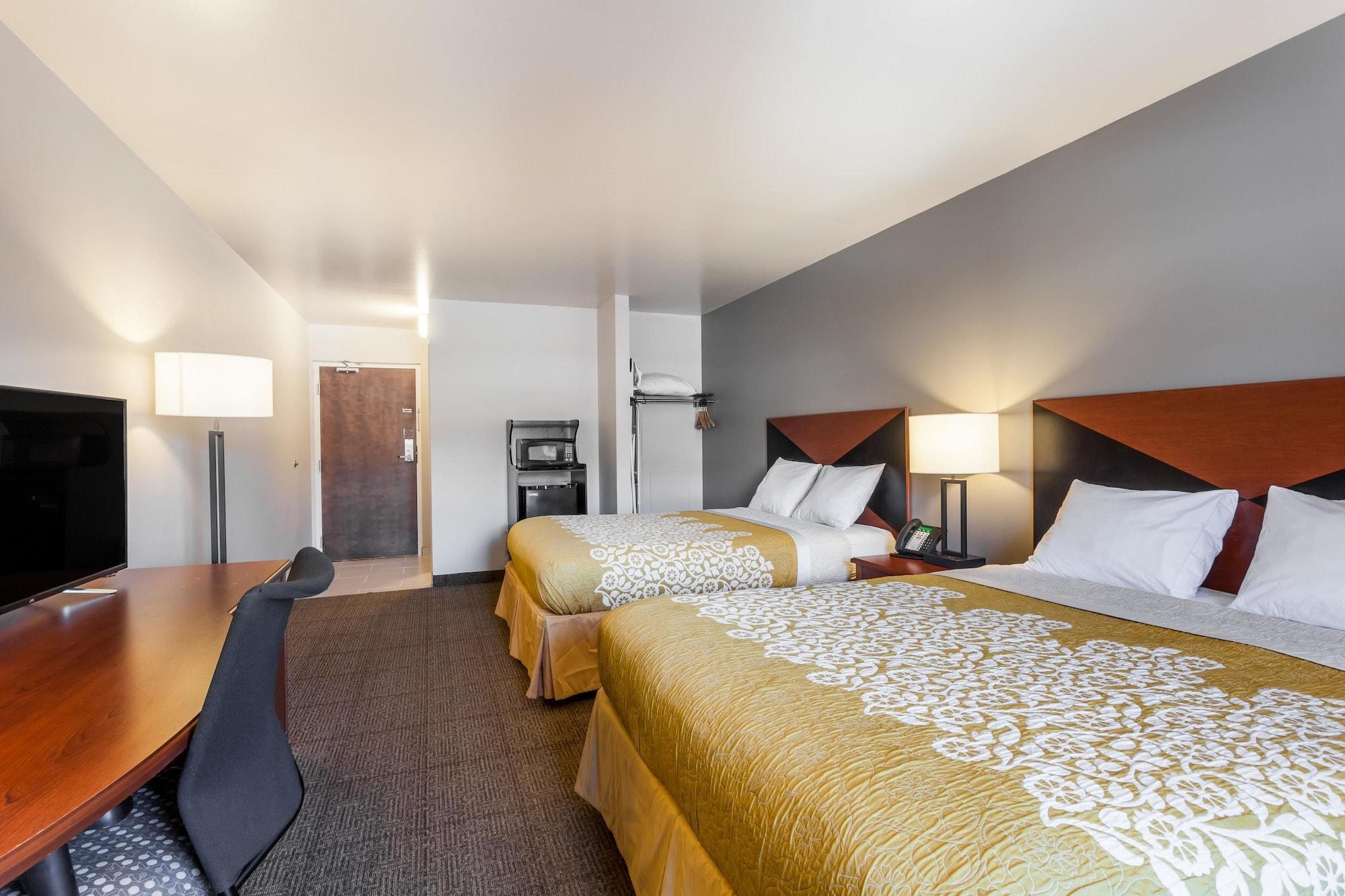 Days Inn & Suites By Wyndham Lancaster Amish Country Mountville Dış mekan fotoğraf