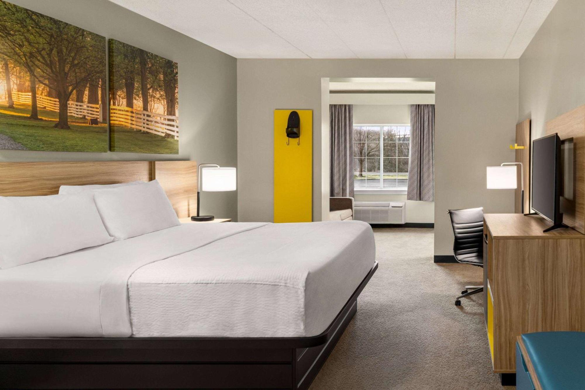 Days Inn & Suites By Wyndham Lancaster Amish Country Mountville Dış mekan fotoğraf