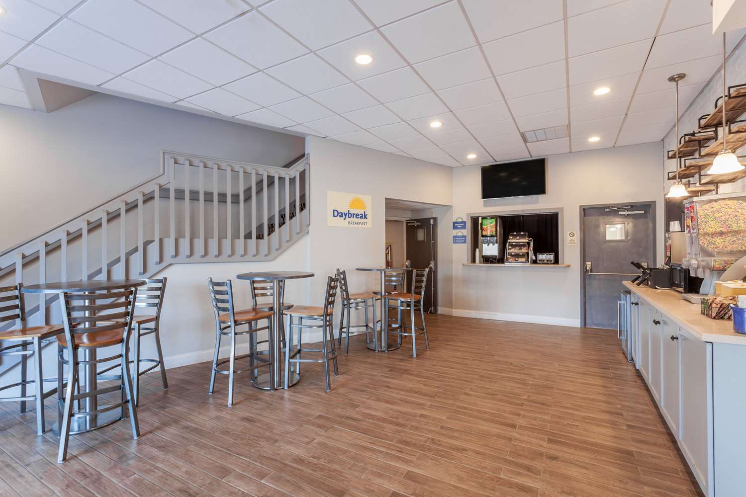 Days Inn & Suites By Wyndham Lancaster Amish Country Mountville Dış mekan fotoğraf